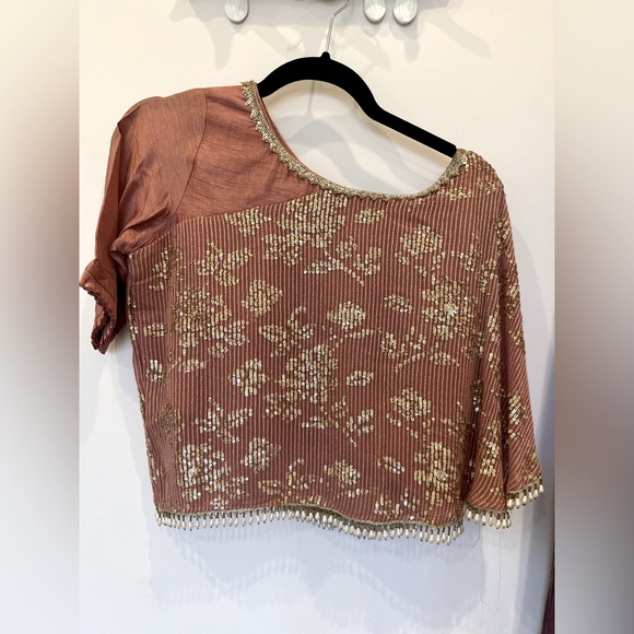 Indian Fusion ombré Lehenga! Brand new never worn. Size small - Picture 3 of 3